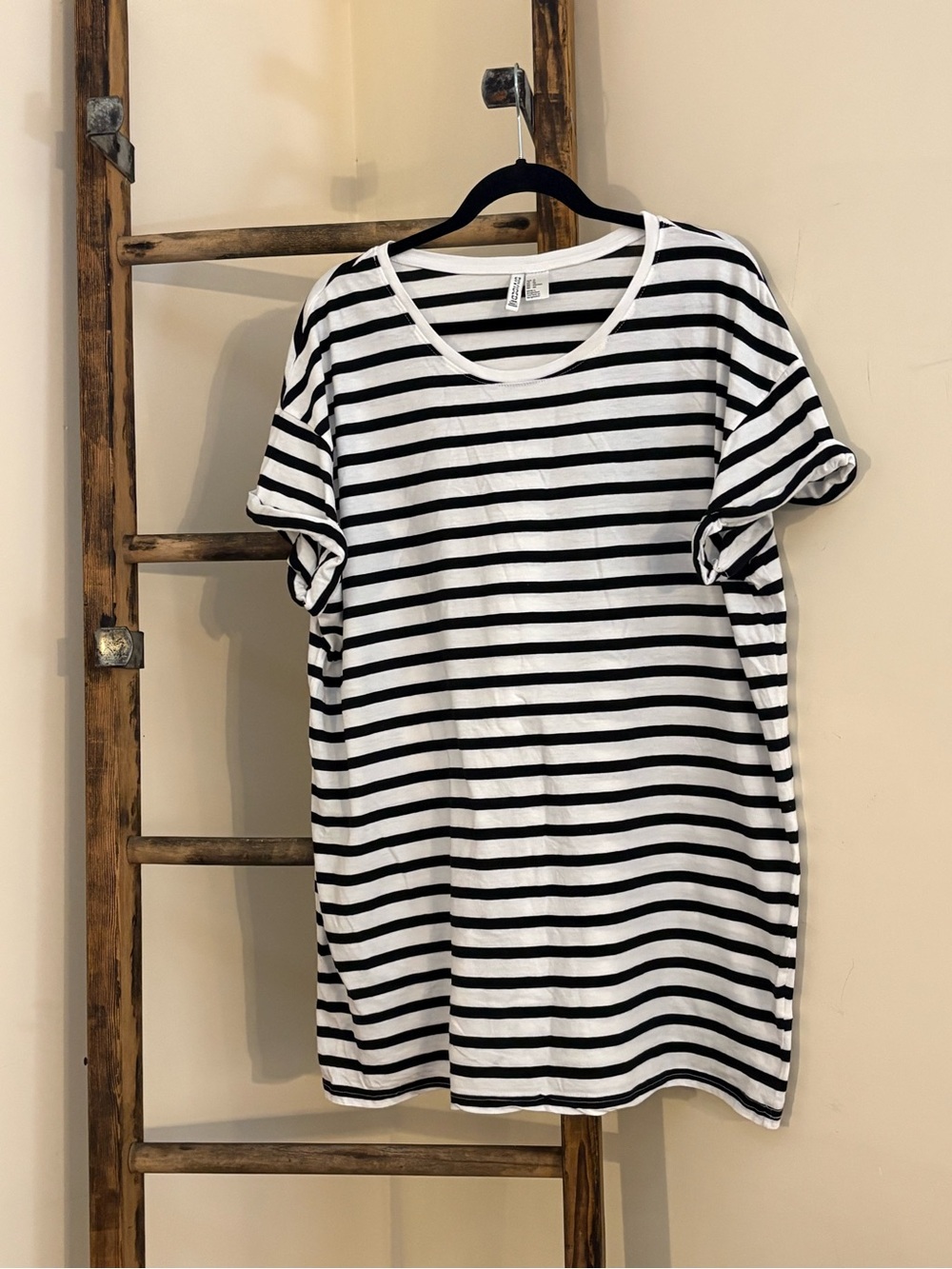 H&M Black and White Striped Tunic Tee